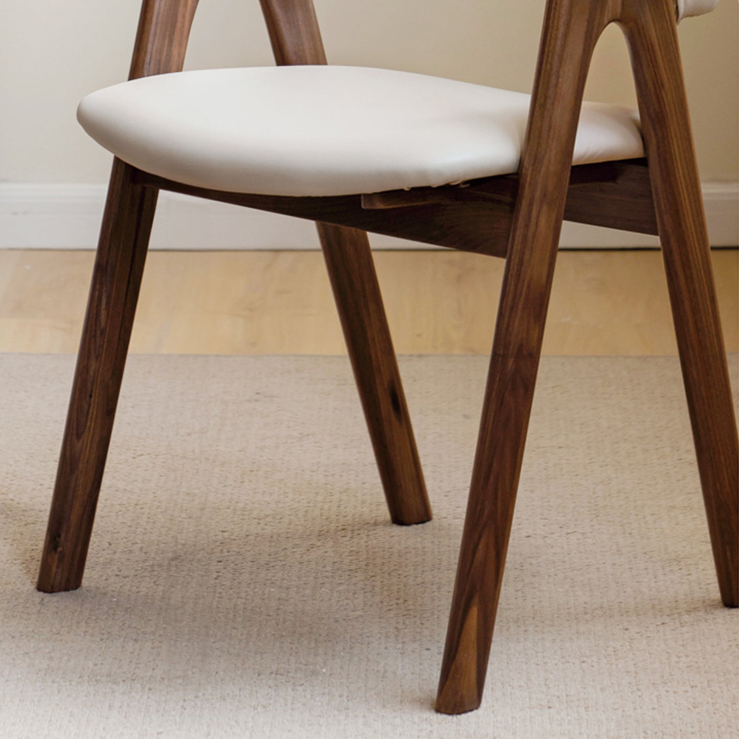 Anet Dining Chair
