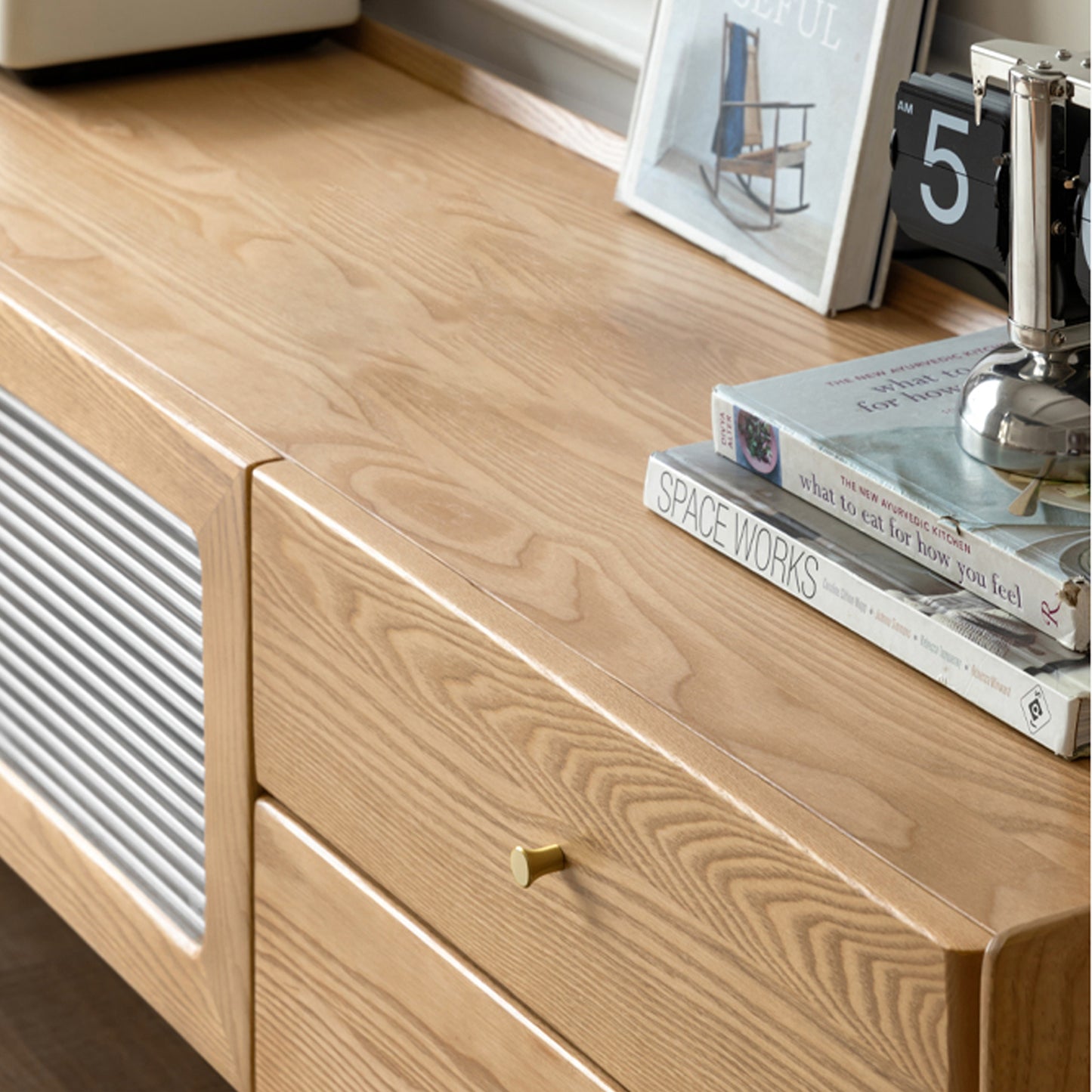 Belli Media Console