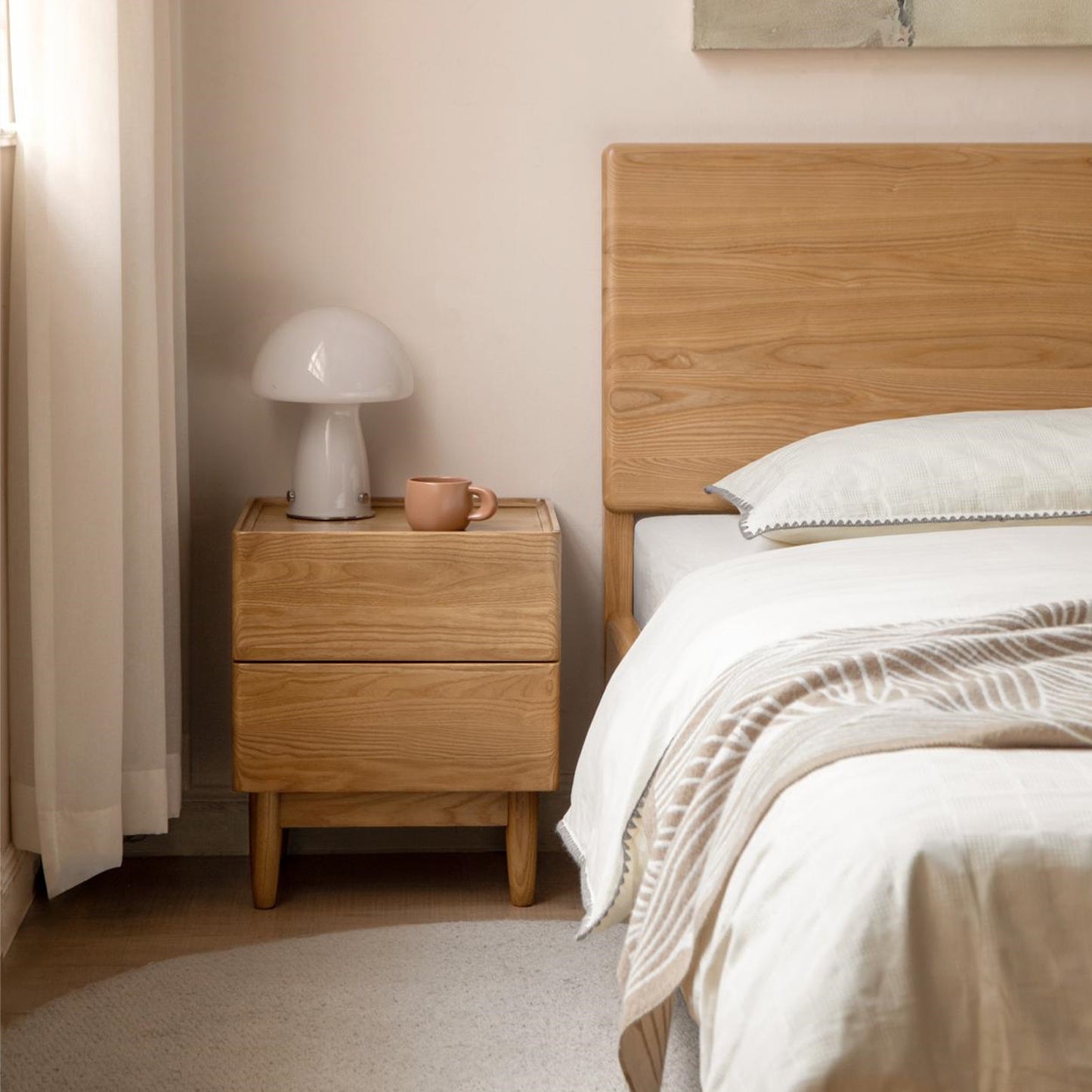 Cova Nightstand