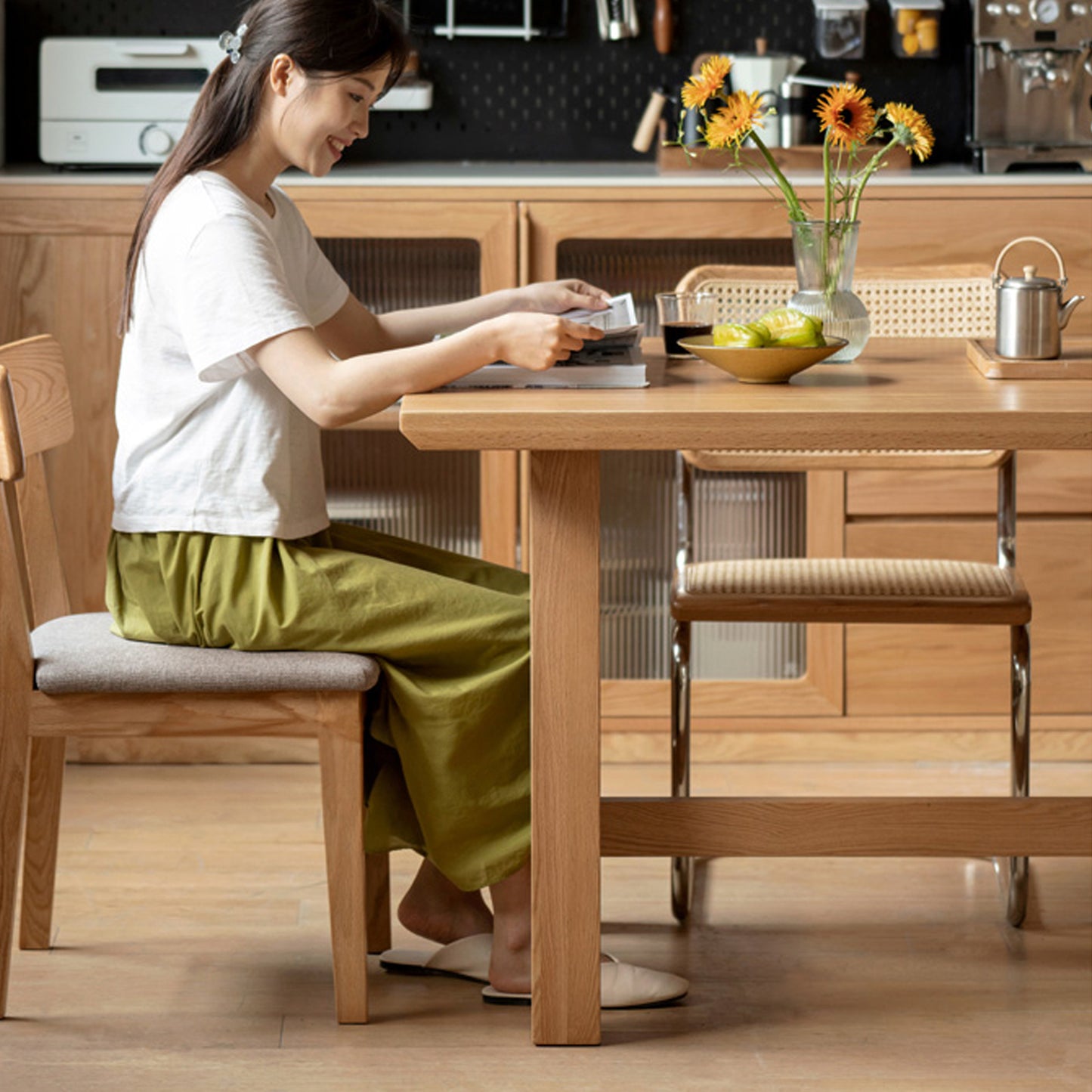 Dega Dining Table