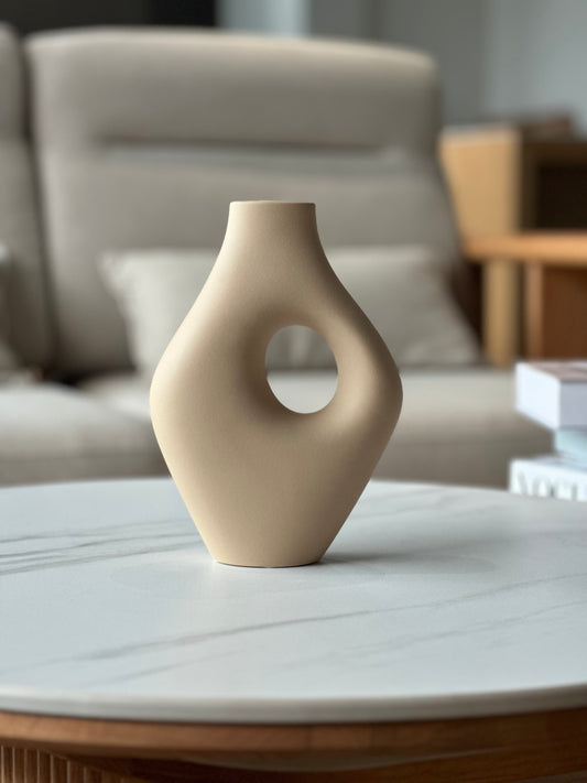 Remar Vase