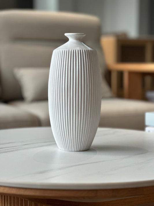 Chimmy Vase