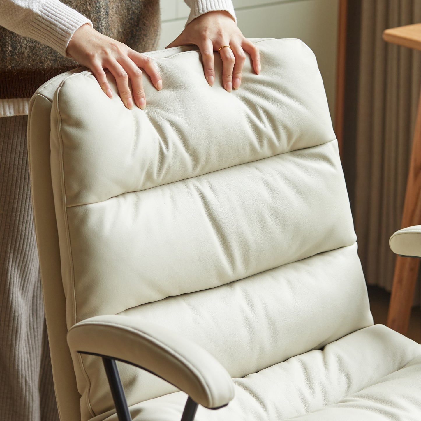 Nimbus Chair