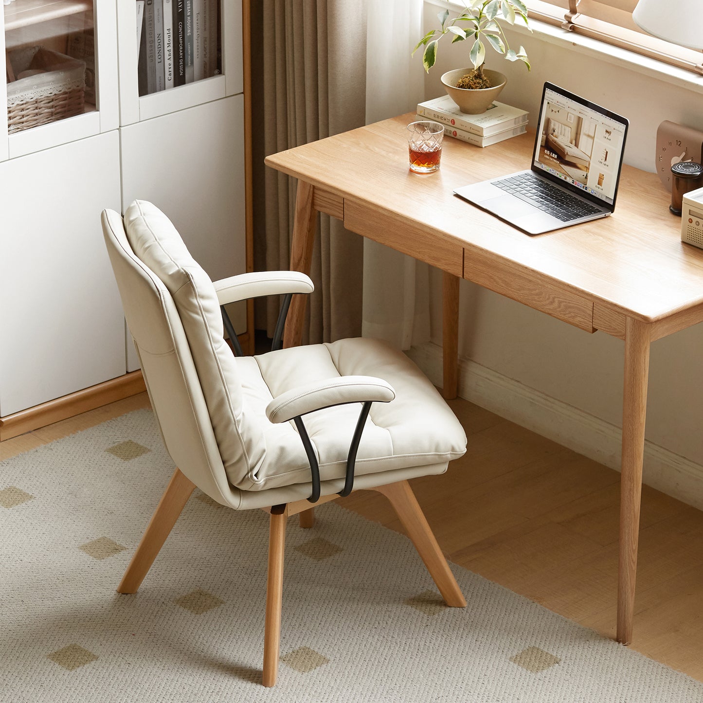 Nimbus Chair