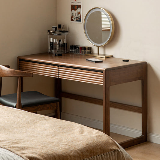 Nuvia Desk