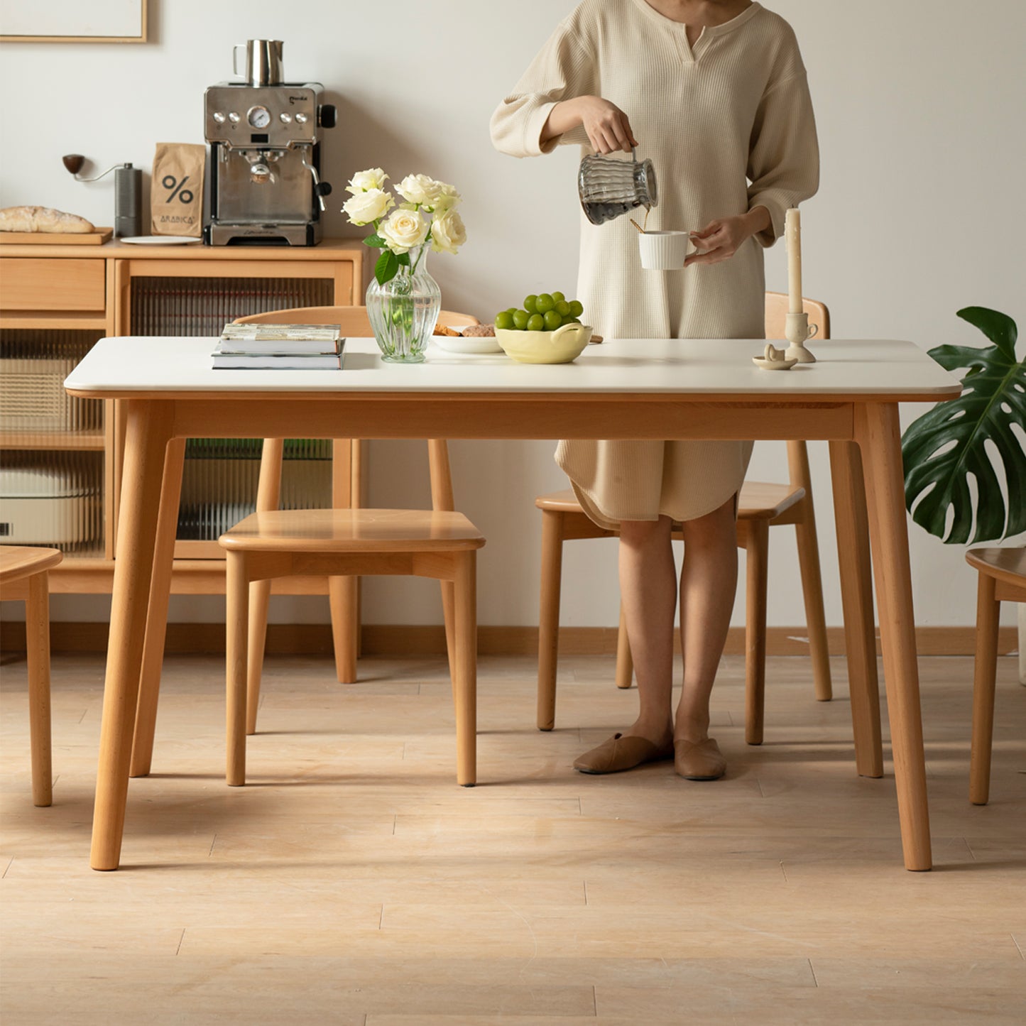 Savra Dining Table