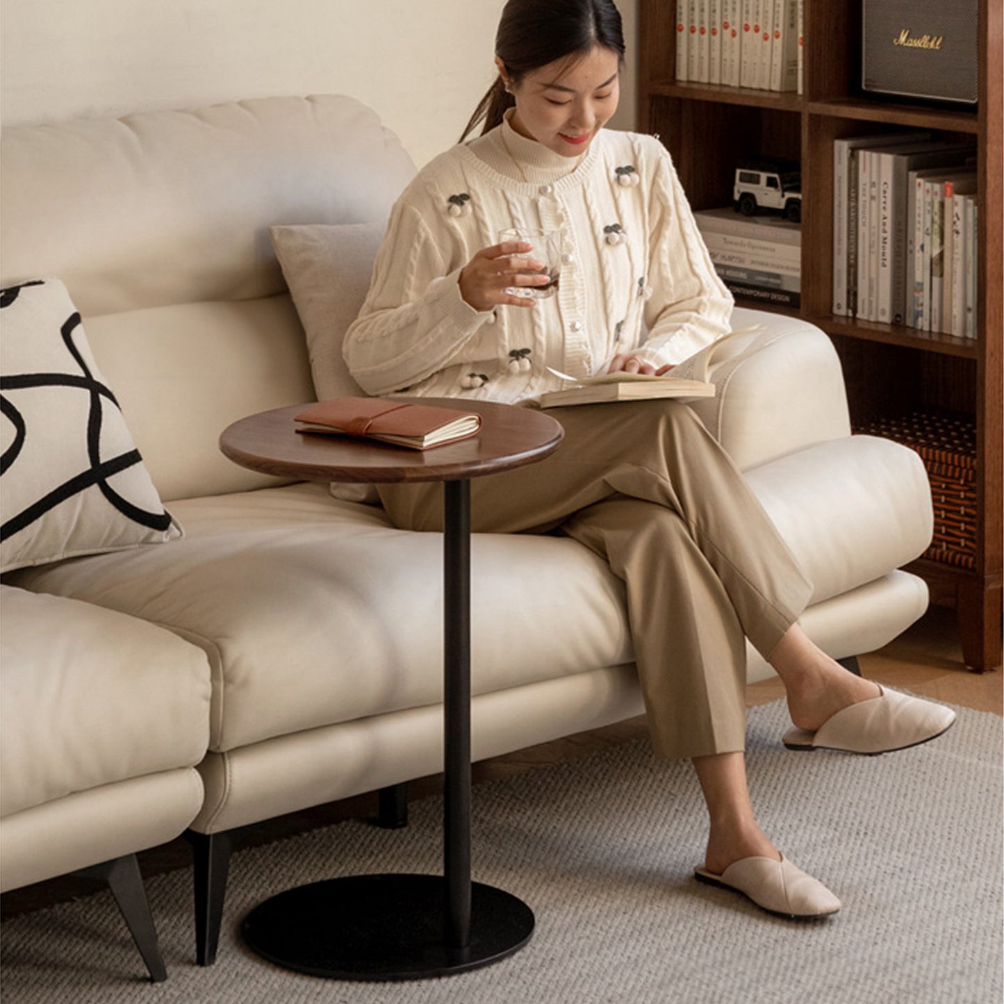 Siato Accent Table