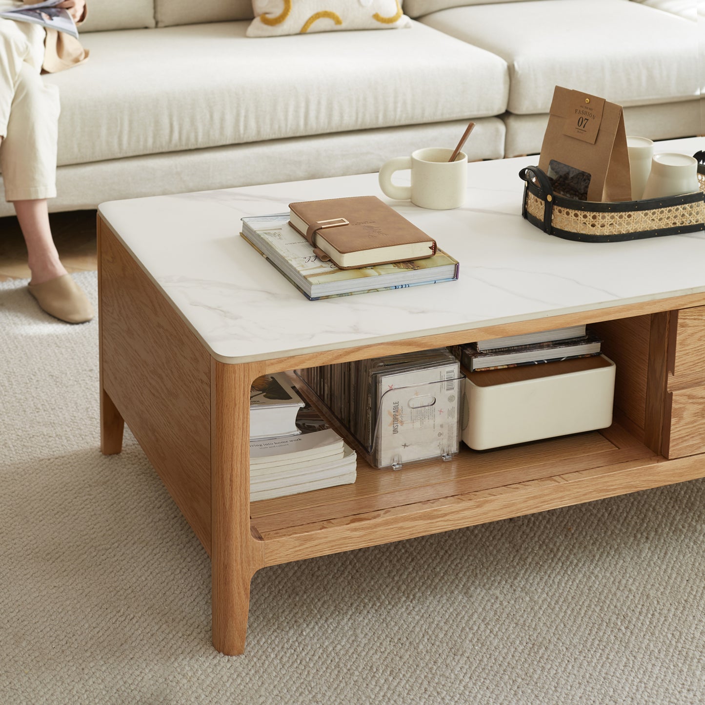 Yatu Coffee Table