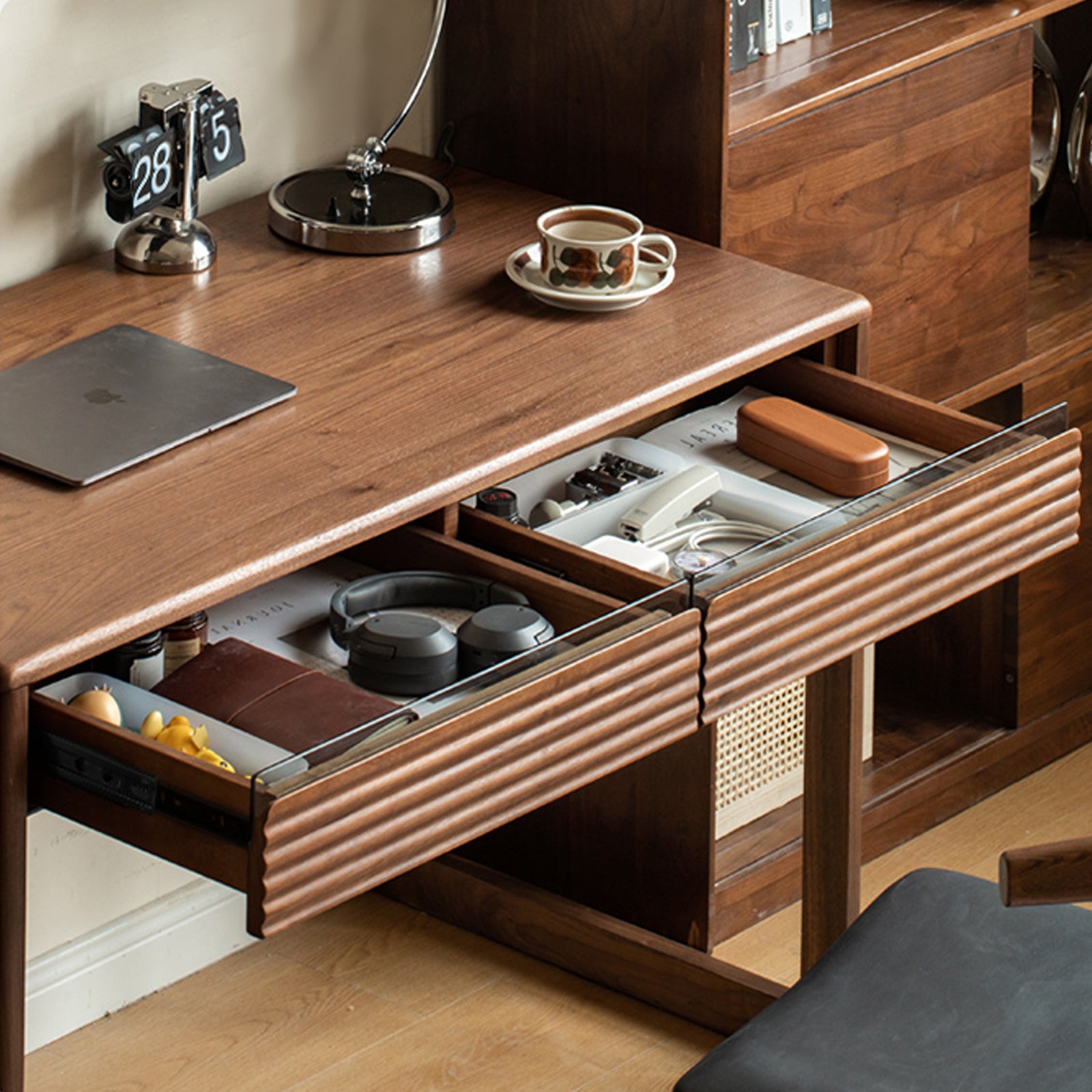 ✨uniko WEAVA(ウィーバ)　デスク ウィトー デスク OAK(W80~240×D37×H20cm)税込￥87,000～ | 高野木工