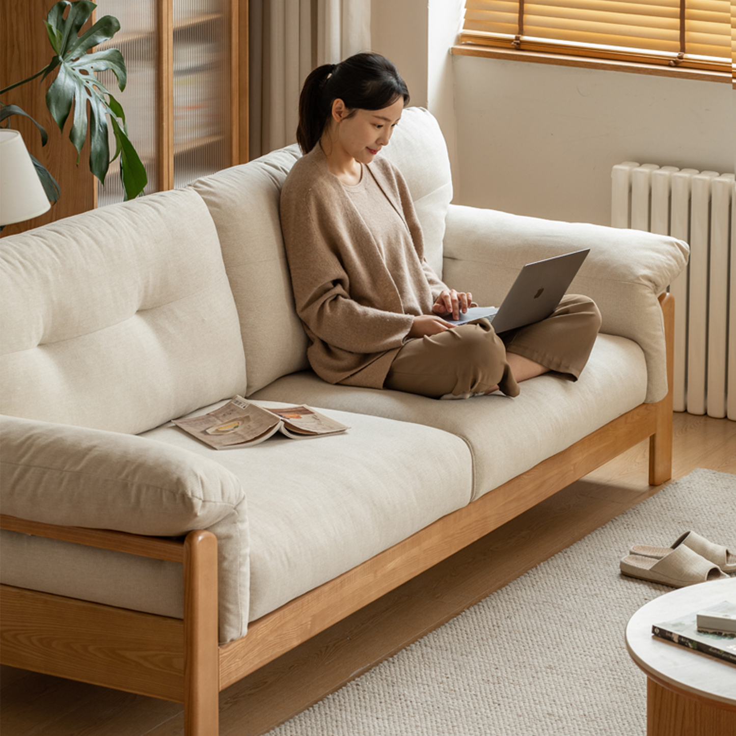 Alori Sofa