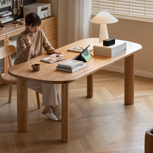 Erca Dining Table