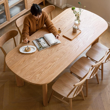 Erca Dining Table