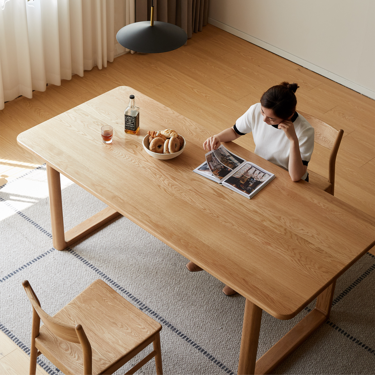 Lumi Dining Table