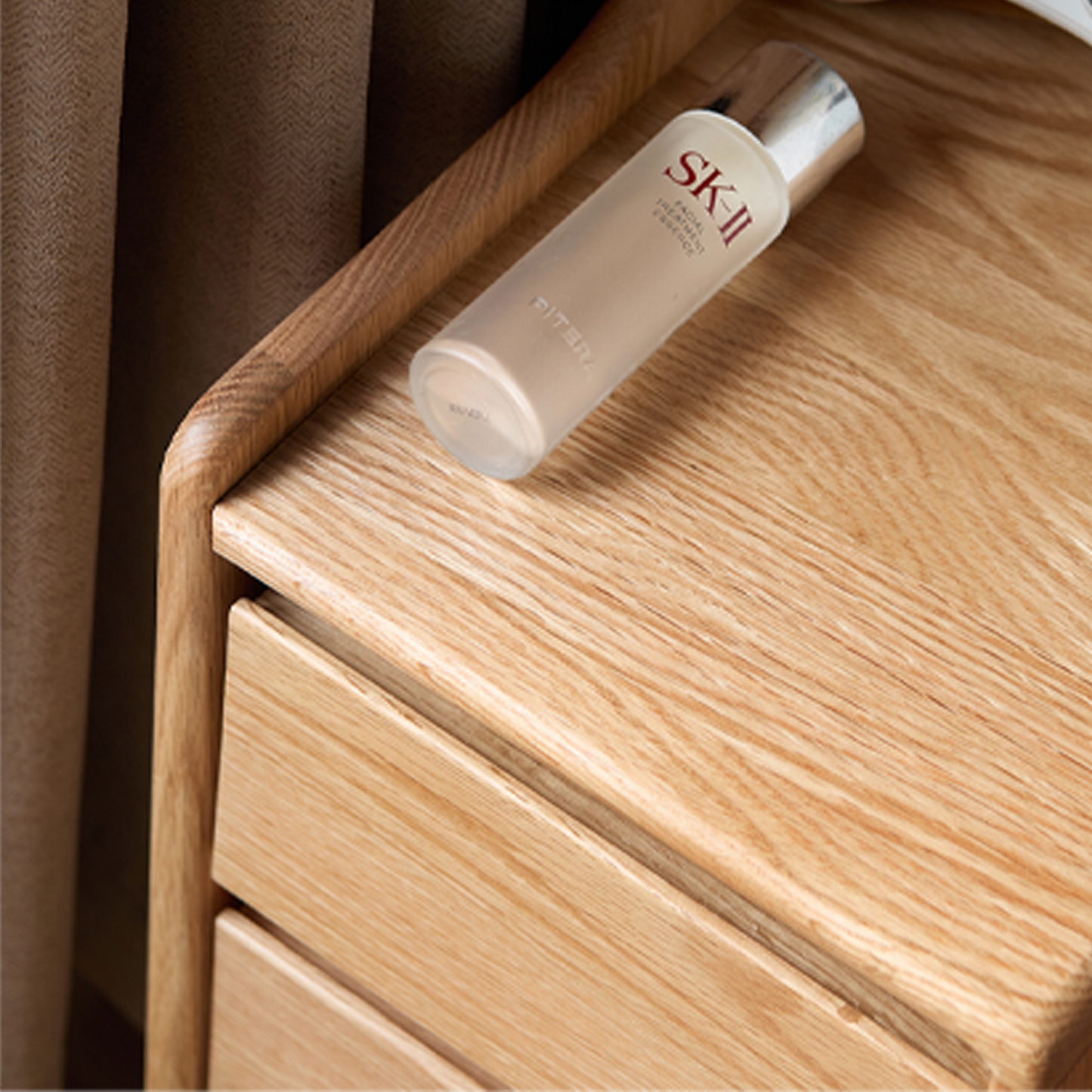 Rilan Nightstand