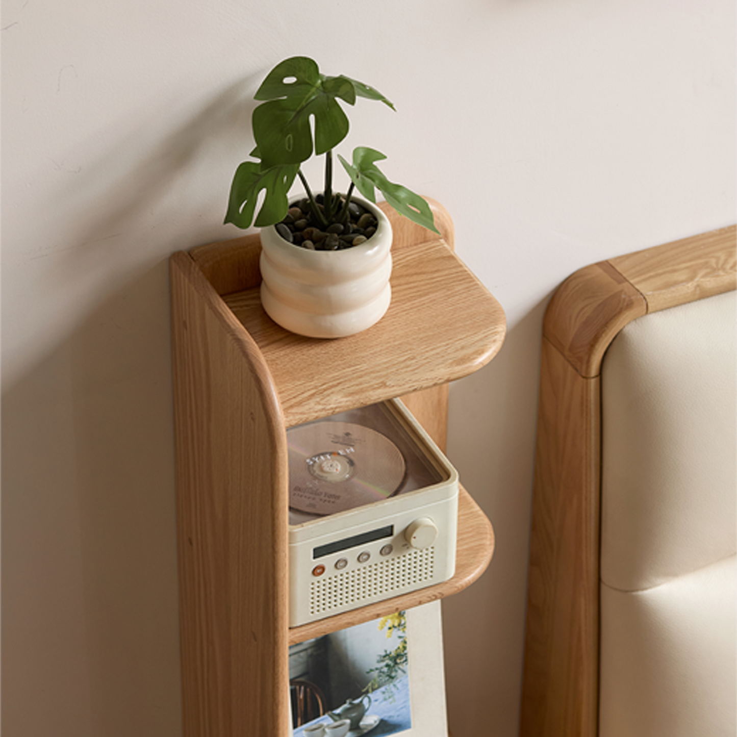 Rilan Nightstand